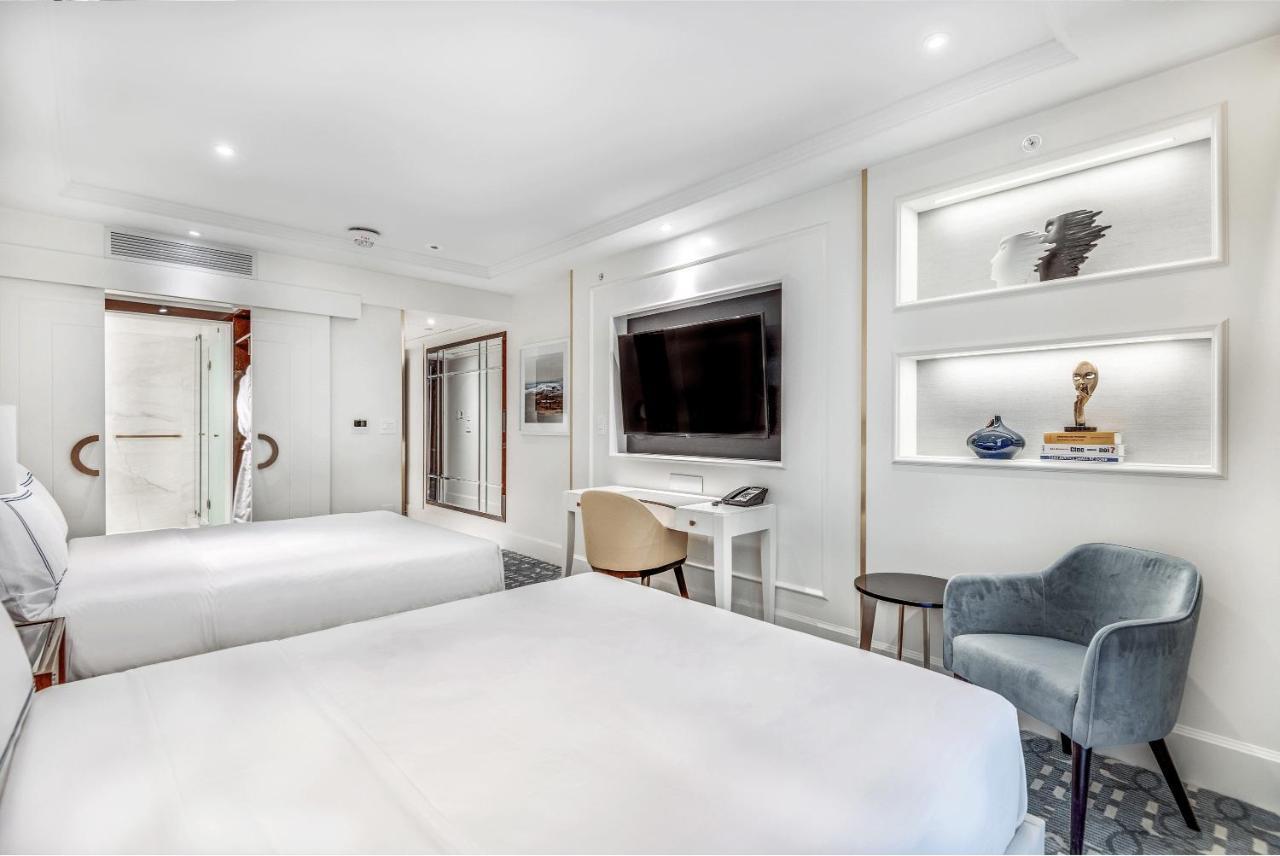 Azur Legacy Collection Hotel 밴쿠버 외부 사진