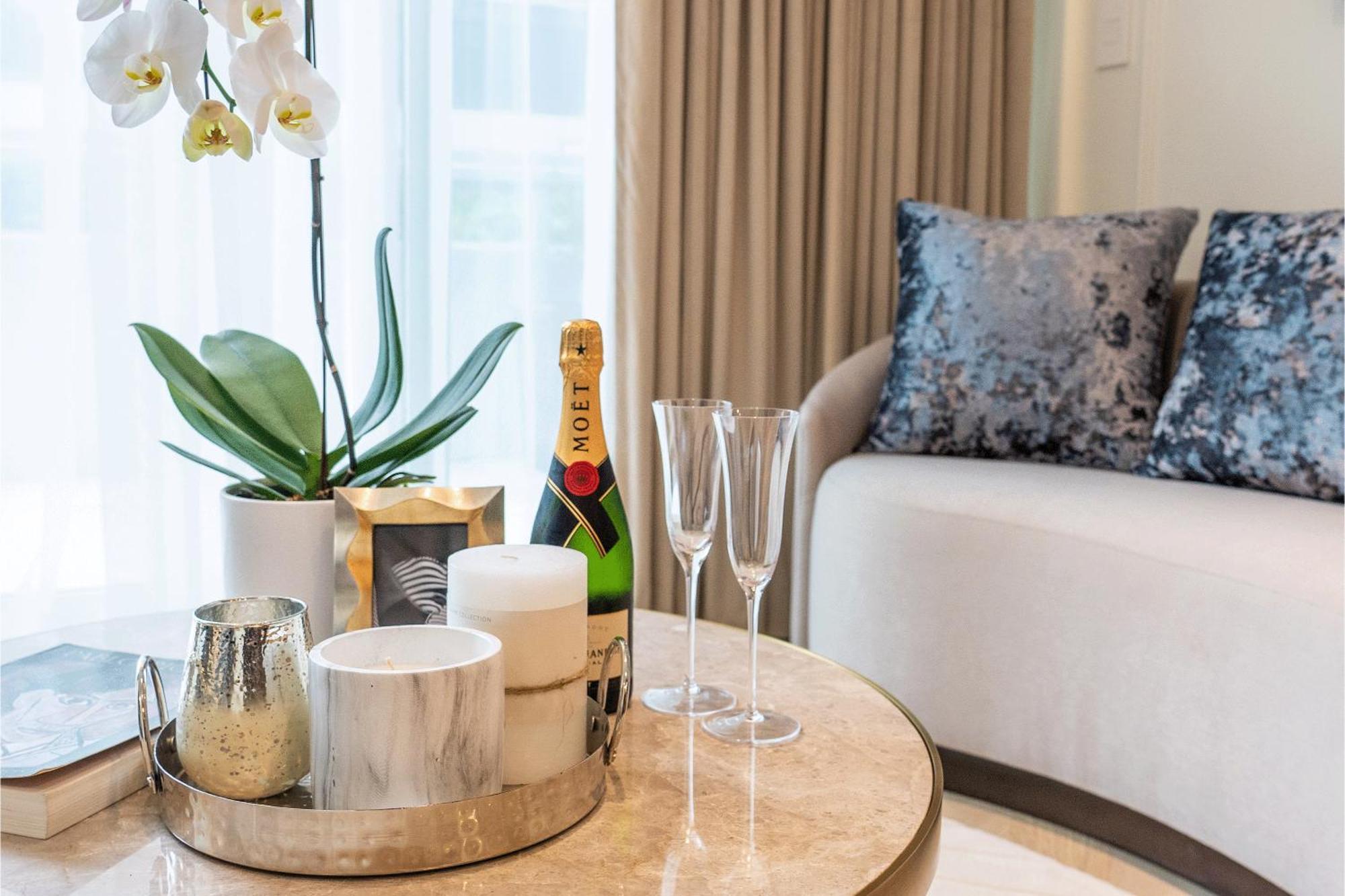 Azur Legacy Collection Hotel 밴쿠버 외부 사진
